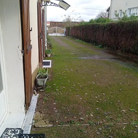 Chez Marie-claude 1 4 Couchages *