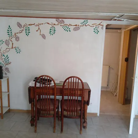 Chez Marie-claude 1 4 Couchages *